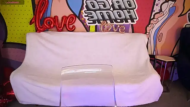 Snapshot of LadyChanelll chatting on 02/13/26, 02:13 LadyChanelll online show from 02/13/26, 02:13