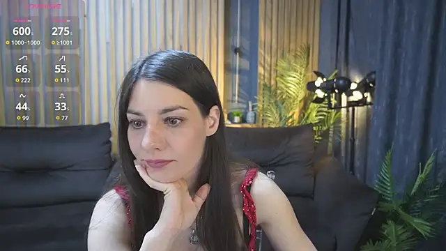 Snapshot of LadyChanelll chatting on 03/25/26, 01:39 LadyChanelll online show from 03/25/26, 01:39