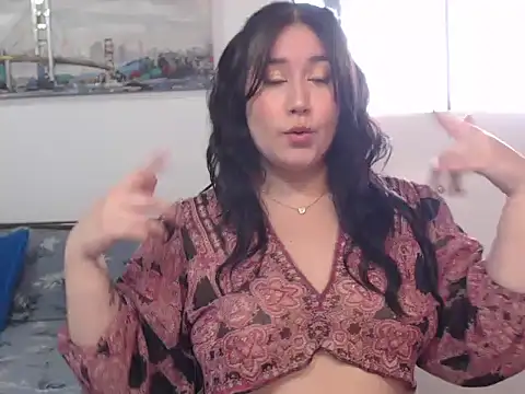 Snapshot of SaloGray8 chatting on 04/14/26, 12:55 SaloGray8 online show from 04/14/26, 12:55