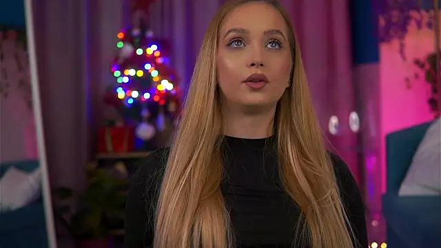 ElyssawetXX online show from 12/05/25, 07:21