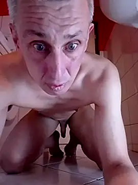 Snapshot of MaikBuoy chatting on 03/23/26, 07:07 MaikBuoy online show from 03/23/26, 07:07