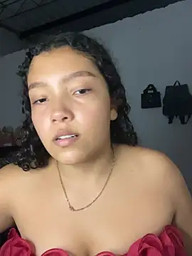 PetiteKattia online show from 01/12/26, 12:49