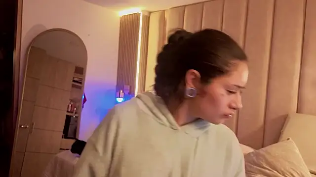 Snapshot of Iamnyxy chatting on 03/12/26, 10:54 Iamnyxy online show from 03/12/26, 10:54