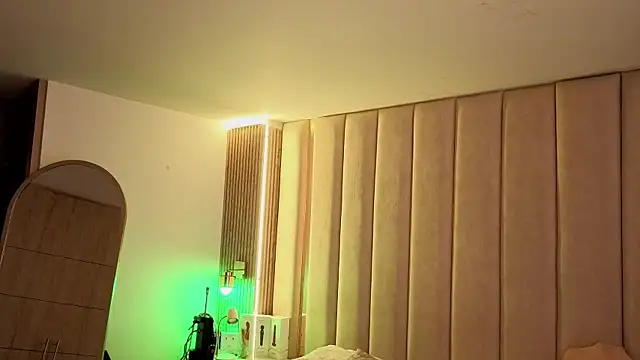 Snapshot of Iamnyxy chatting on 04/01/26, 11:33 Iamnyxy online show from 04/01/26, 11:33