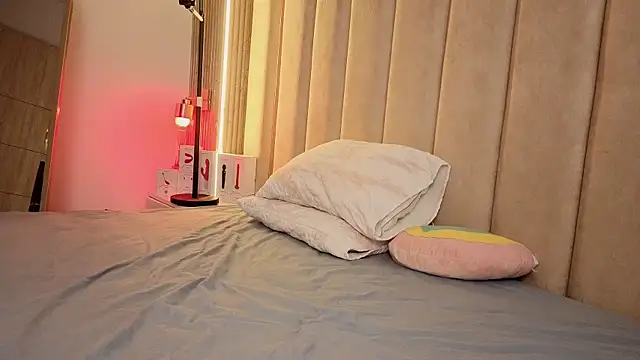 Snapshot of Iamnyxy chatting on 04/10/26, 11:37 Iamnyxy online show from 04/10/26, 11:37