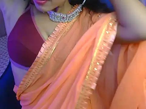 shivani-kumari21 online show from 11/24/25, 04:29