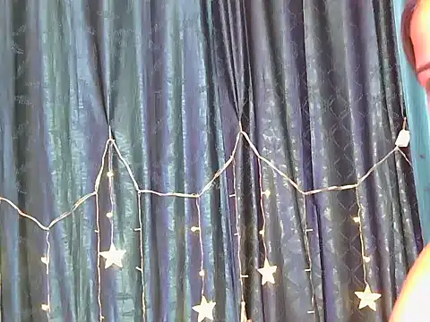 shivani-kumari21 online show from 01/11/26, 03:22