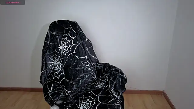 Snapshot of Melody_Ghot chatting on 03/10/26, 02:33 Melody Ghot online show from 03/10/26, 02:33