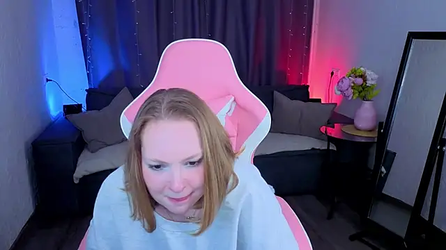 Elizabeth Walson online show from 11/13/25, 04:06