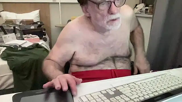 Snapshot of coach-karl chatting on 03/20/26, 12:48 coach-karl online show from 03/20/26, 12:48