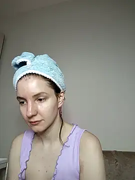 Snapshot of v_crizis324 chatting on 02/11/26, 01:05 v crizis324 online show from 02/11/26, 01:05