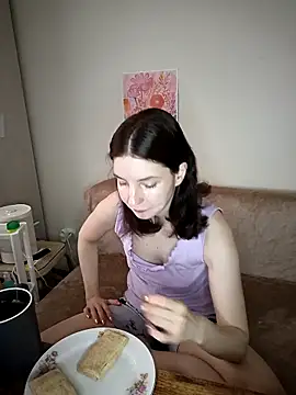 Snapshot of v_crizis324 chatting on 03/04/26, 02:23 v crizis324 online show from 03/04/26, 02:23