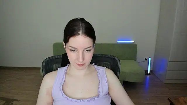 v crizis324 online show from 04/30/26, 01:17