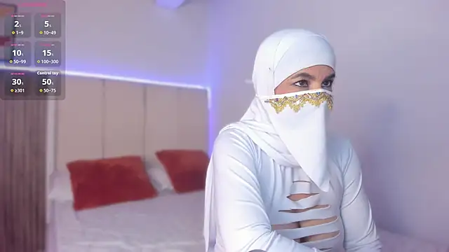 Hannaa Dolly online show from 12/02/25, 02:39