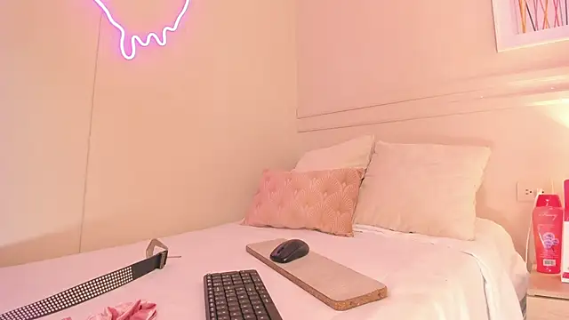 electra a online show from 11/17/25, 03:18