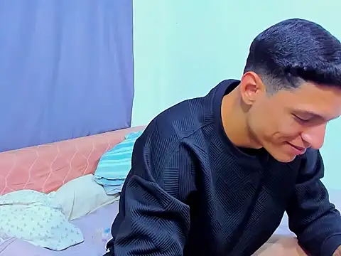 Snapshot of David_ga chatting on 11/13/25, 04:33 David ga online show from 11/13/25, 04:33