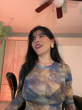 Cristal Cerati  online show from 03/18/26, 10:35