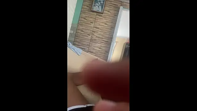 Snapshot of OseuMoren chatting on 11/12/25, 07:46 OseuMoren online show from 11/12/25, 07:46