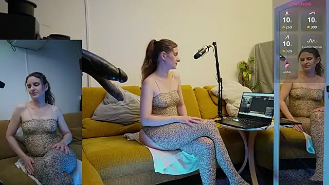 SUZANNEXXXXXX online show from 03/01/26, 10:23