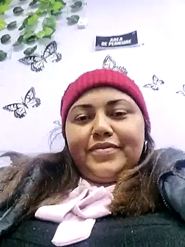 Snapshot of la_beba20 chatting on 01/06/26, 09:29 la beba20 online show from 01/06/26, 09:29