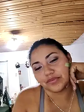 Snapshot of la_beba20 chatting on 01/12/26, 07:35 la beba20 online show from 01/12/26, 07:35