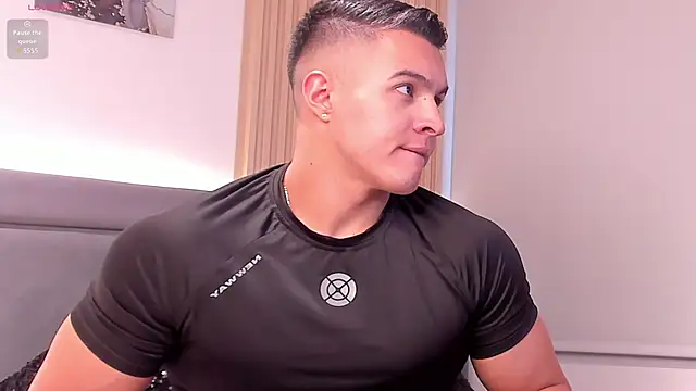 Snapshot of Mason_bennet chatting on 03/27/26, 08:41 Mason bennet online show from 03/27/26, 08:41