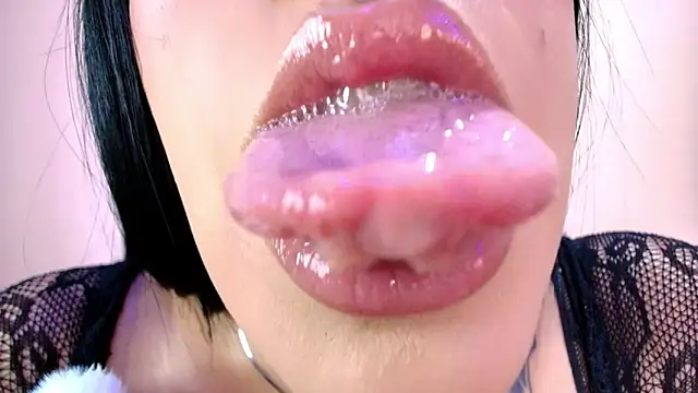 catte jensen online show from 04/04/26, 05:38