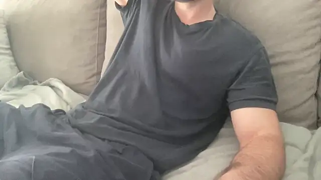 Snapshot of Pmendes98 chatting on 04/06/26, 10:16 Pmendes98 online show from 04/06/26, 10:16