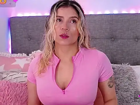 Antonella Lee online show from 02/07/26, 06:22