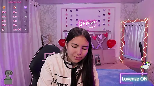 ISABELA TAY online show from 02/24/26, 11:41