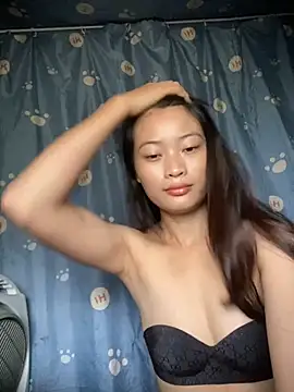 Snapshot of LanAnh-2k chatting on 11/12/25, 04:02 LanAnh-2k online show from 11/12/25, 04:02