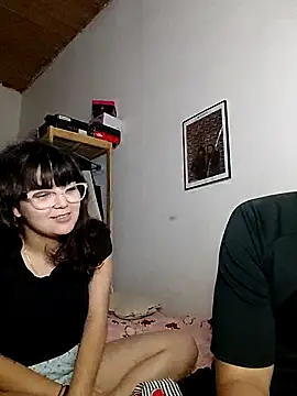 dulce pareja online show from 11/21/25, 03:38