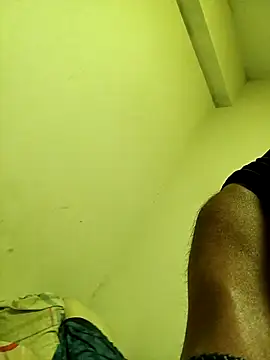 Snapshot of jasmineladyboy chatting on 11/12/25, 10:04 jasmineladyboy online show from 11/12/25, 10:04