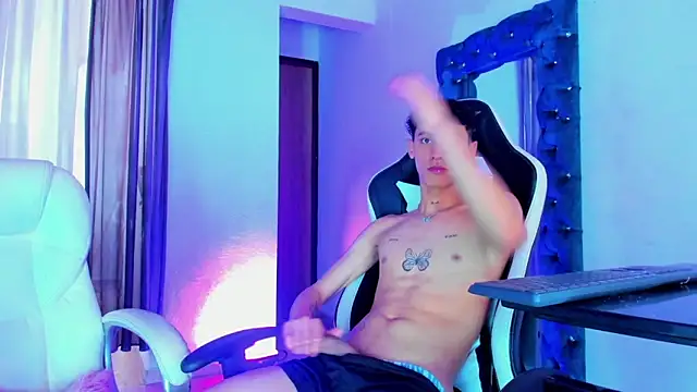 Bad boys07 online show from 11/19/25, 03:12