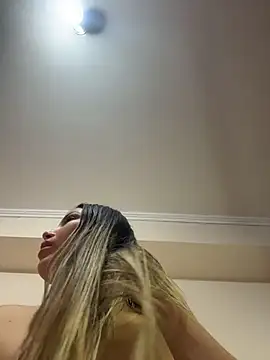 Anna Bitch Disgusting online show from 02/01/26, 05:17