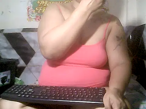 loriepinay46 online show from 11/25/25, 08:09