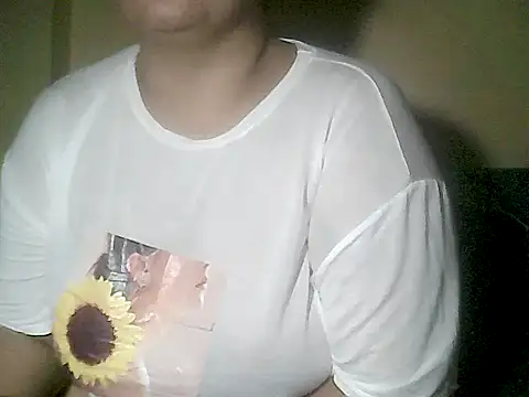 loriepinay46 online show from 04/09/26, 10:09