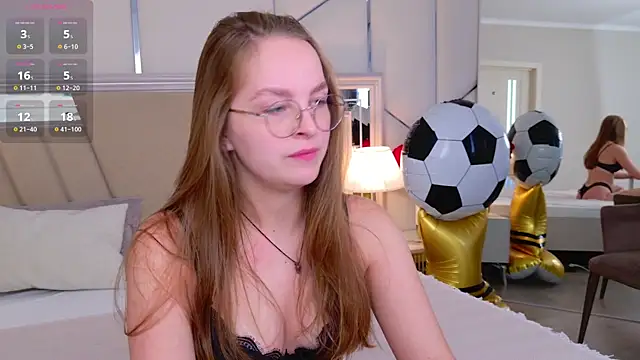 Snapshot of MadisonSmitt chatting on 07/19/26, 05:11 MadisonSmitt online show from 07/19/26, 05:11