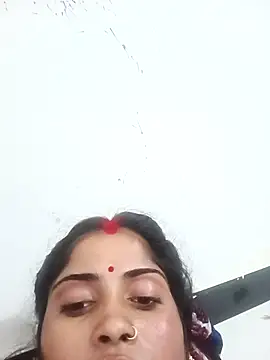 Pushpa hotty online show from 12/23/25, 10:57