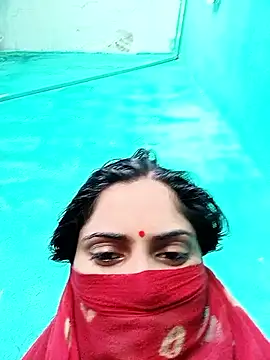 Pushpa hotty online show from 05/17/26, 02:53