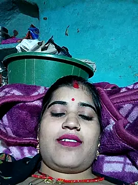 Hot kamla online show from 11/16/25, 07:47