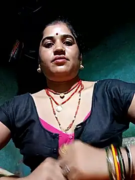 Hot kamla online show from 05/15/26, 11:12