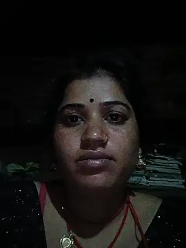 Hot kamla online show from 05/30/26, 10:18