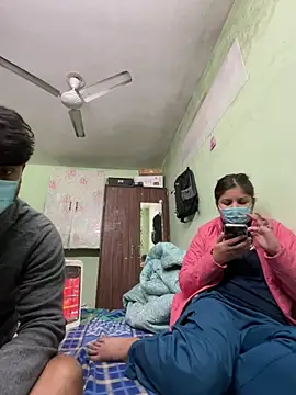 Cute hotzara online show from 01/16/26, 04:49