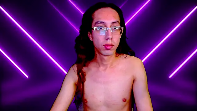 Snapshot of dantex9305 chatting on 11/20/25, 03:18 dantex9305 online show from 11/20/25, 03:18