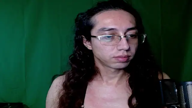 Snapshot of dantex9305 chatting on 11/29/25, 07:00 dantex9305 online show from 11/29/25, 07:00