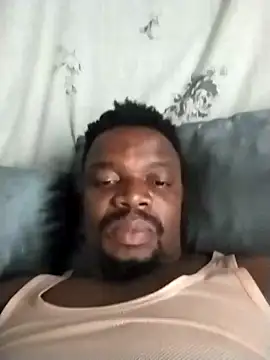 Snapshot of Vendadickman chatting on 11/15/25, 12:23 Vendadickman online show from 11/15/25, 12:23