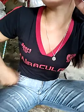 gugu0022 online show from 04/16/26, 11:51