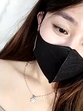 MiCandy-Lovee online show from 11/15/25, 06:15