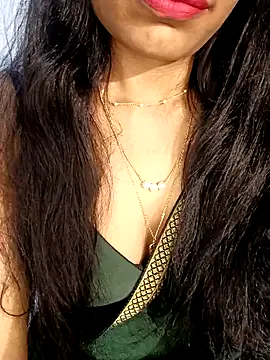 Angelic Princess online show from 11/28/25, 01:52